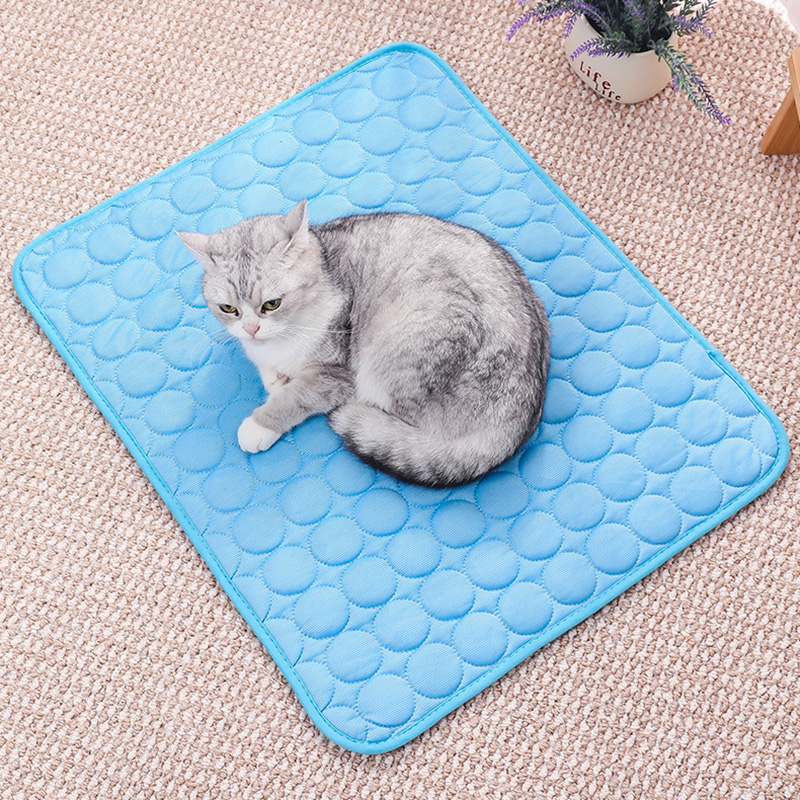 Cooling Blanket Hot Sleepers - Alas Tidur Pendingin Hewan Peliharaan untuk
