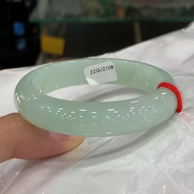 Lighting - Gelang Giok Hijau Muda Berwarna Satu